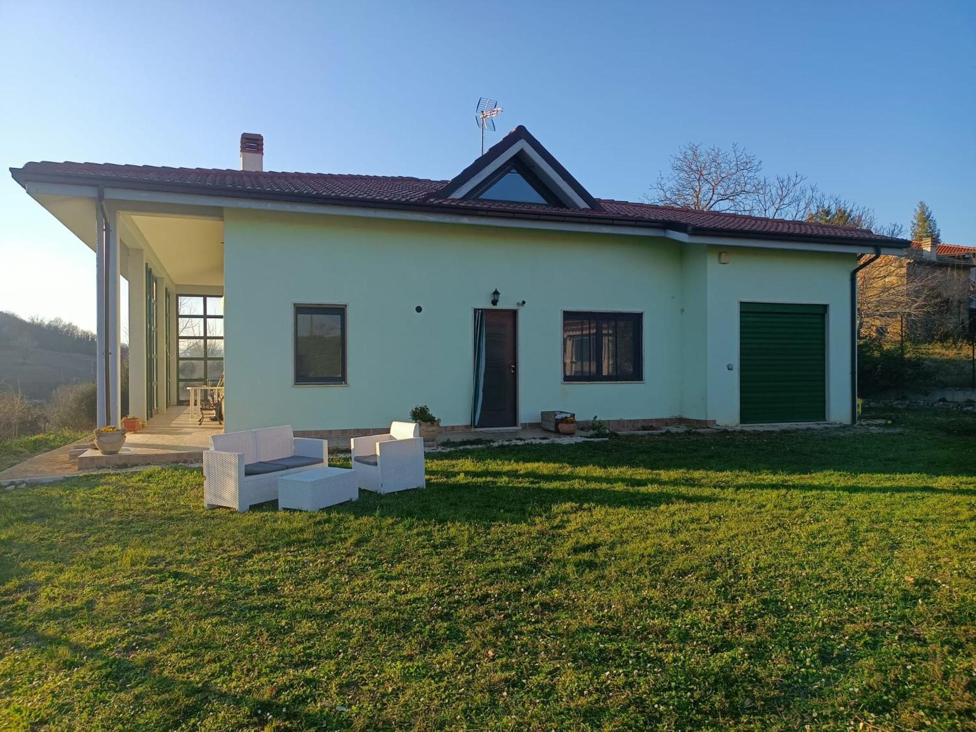 Appartamento Pia'S House Garden Campobasso Esterno foto